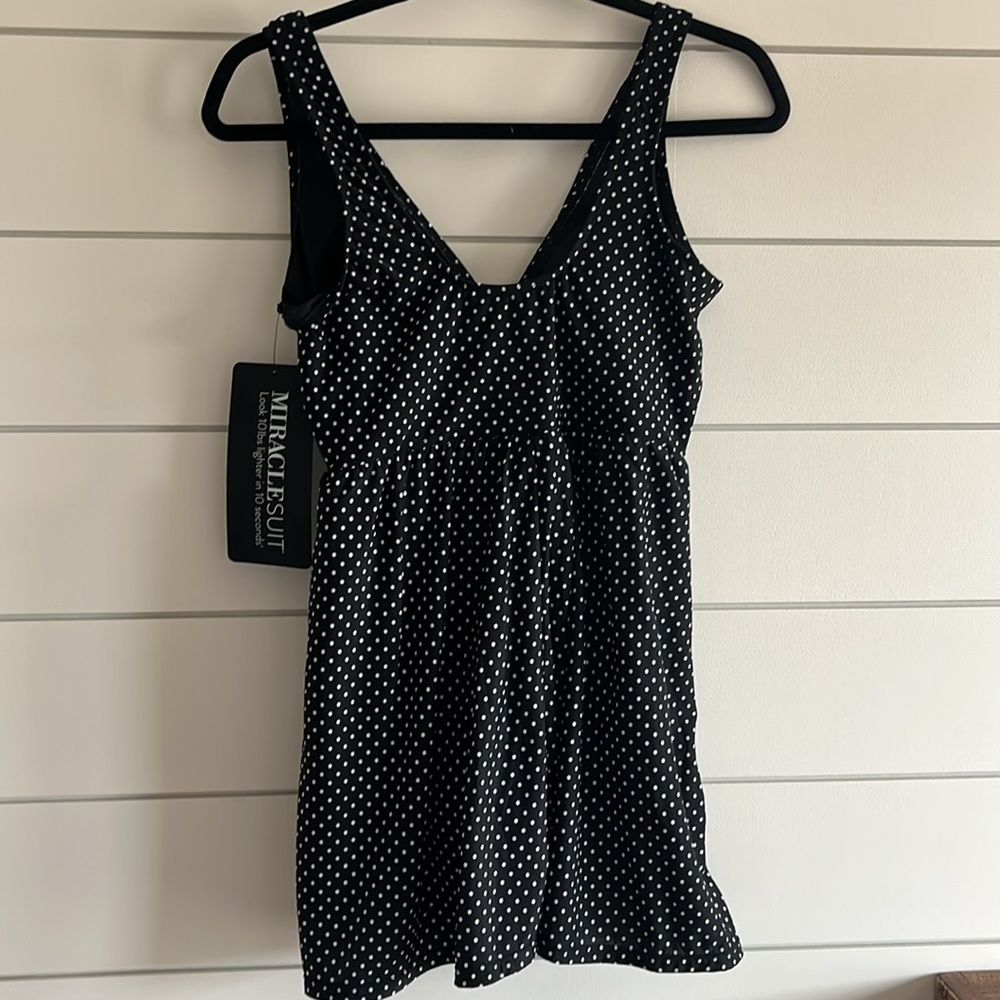 Miraclesuit Black and White Polka Dot Swimsuit NEW - Picture 5 of 8